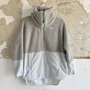 The North Face Sweater Sherpa Pullover Two Tone Fleece Quarter Zip Women S Cozy